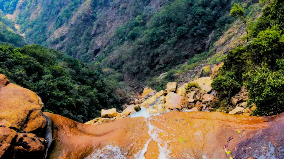Wah Kaba Falls